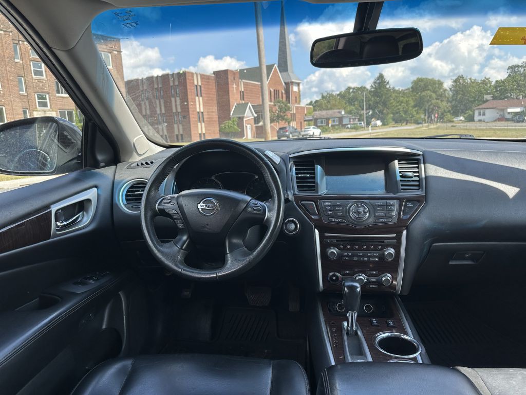 2015 Nissan Pathfinder Image 13