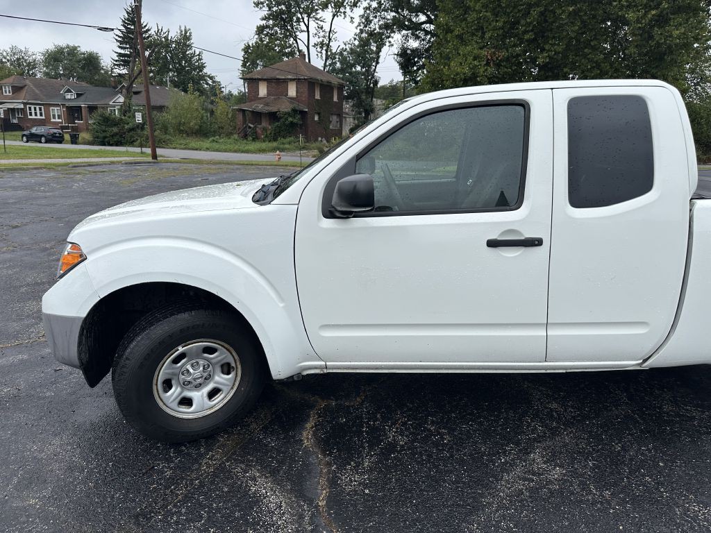 2019 Nissan Frontier Image 8