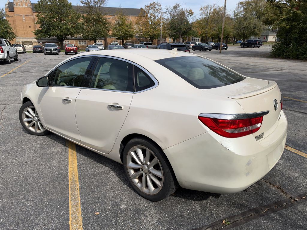 2014 Buick Verano Image 5