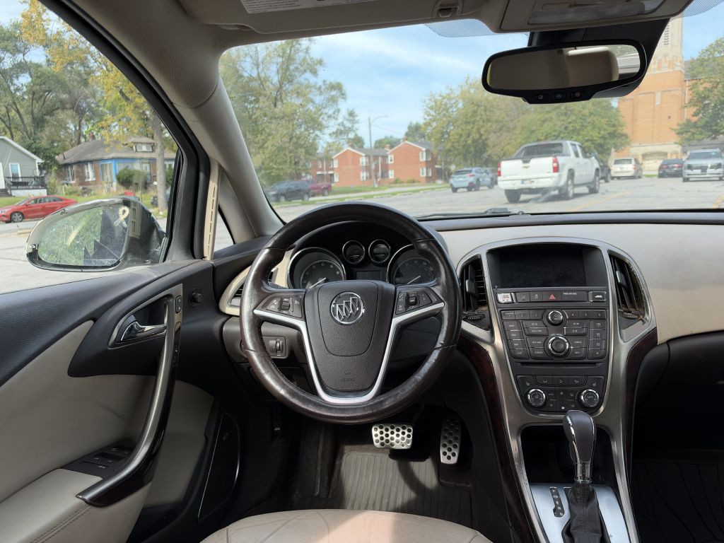 2014 Buick Verano Image 12