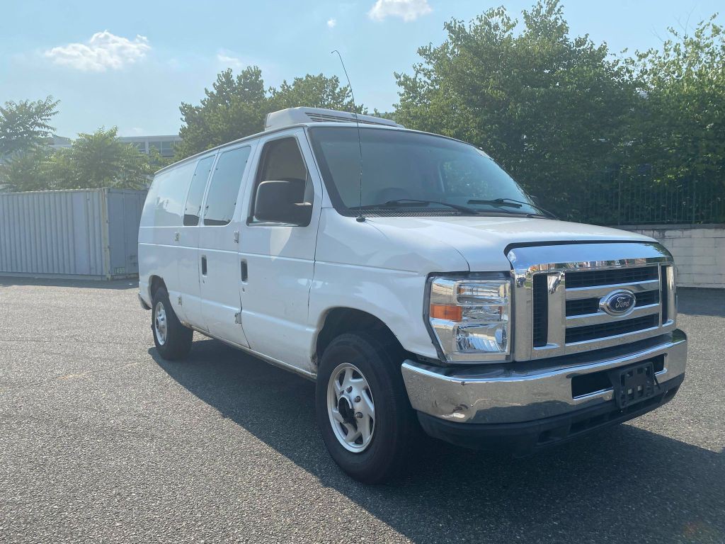 2008 Ford Econoline Image 9