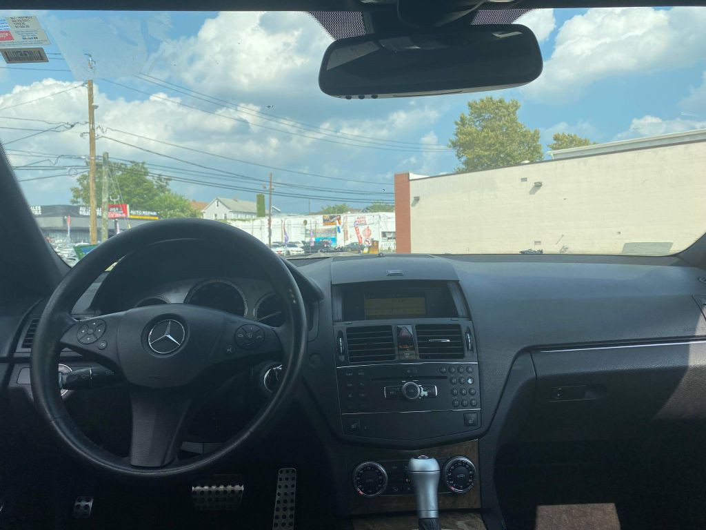 2008 Mercedes-Benz C-Class Image 3