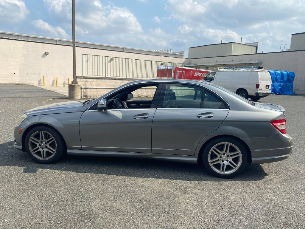 2008 Mercedes-Benz C-Class Image 7