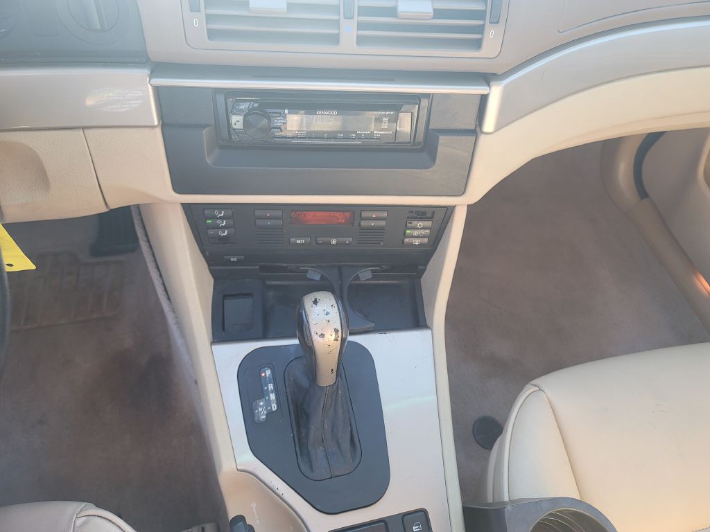 2000 BMW 5 Series Image 5
