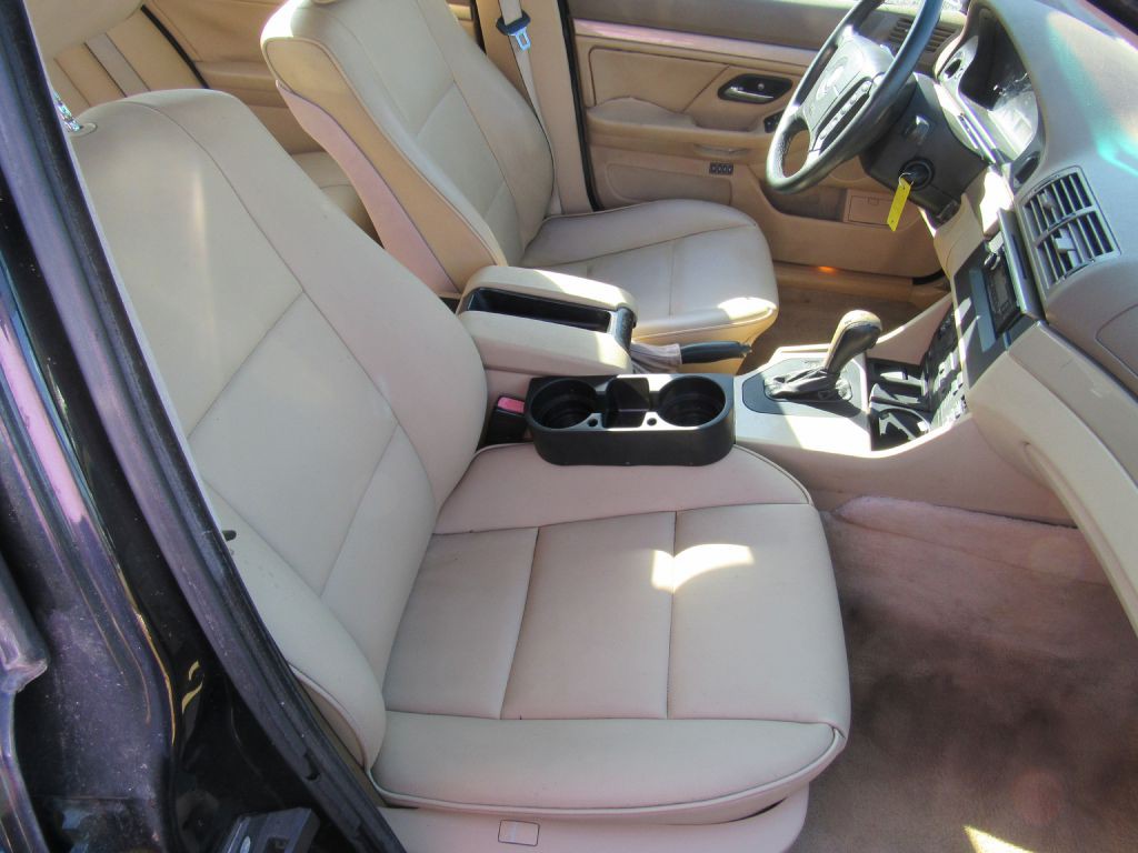2000 BMW 5 Series Image 12