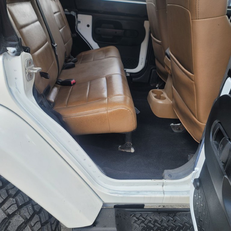 2011 Jeep Wrangler Unlimited Image 7