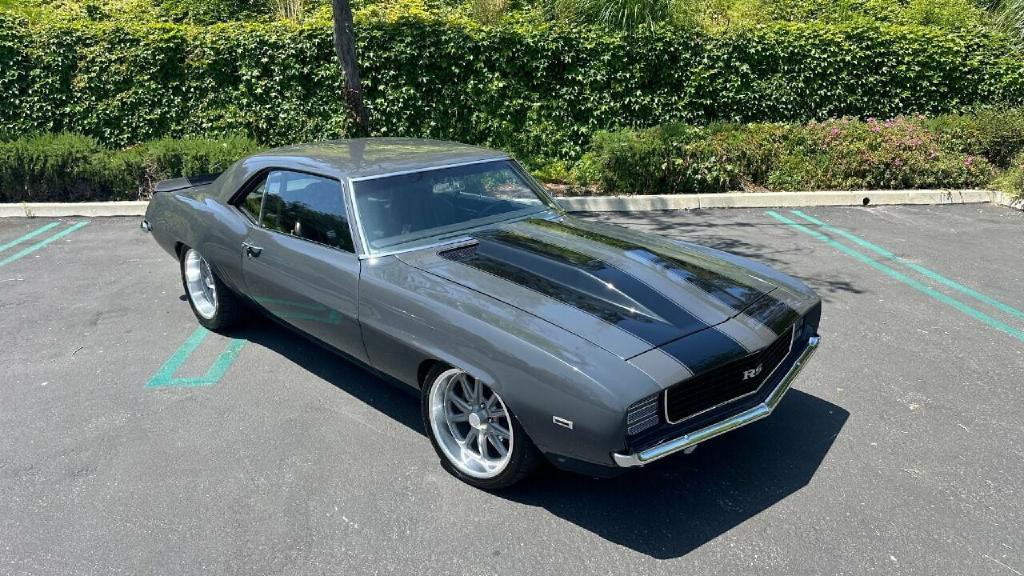 1969 Chevrolet Camaro Image 2