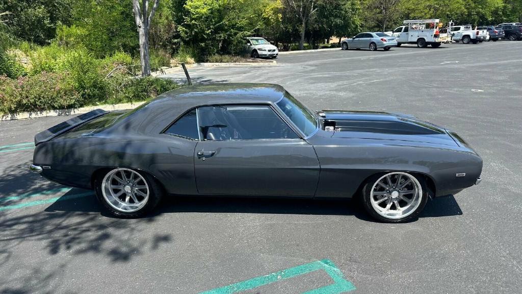 1969 Chevrolet Camaro Image 4