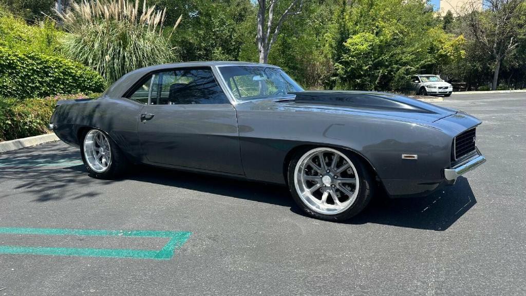 1969 Chevrolet Camaro Image 10