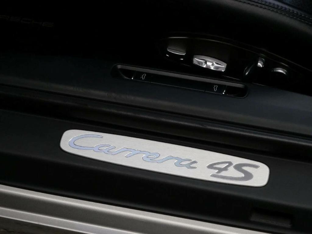 2013 Porsche 911 Image 7
