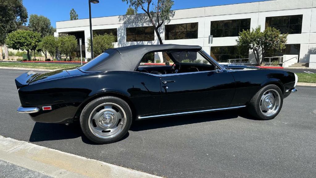 1968 Chevrolet Camaro Image 17
