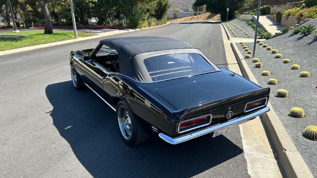 1968 Chevrolet Camaro Image 24