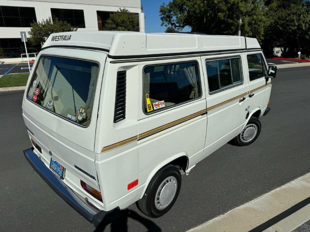 1986 Volkswagen Vanagon Image 3