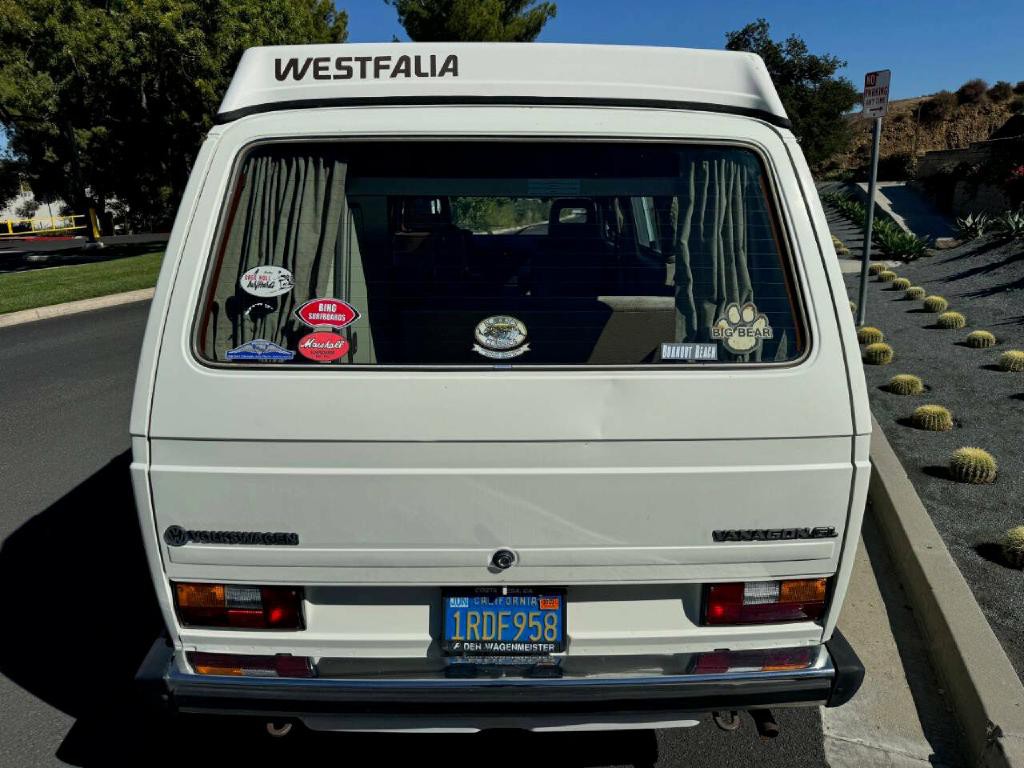 1986 Volkswagen Vanagon Image 9