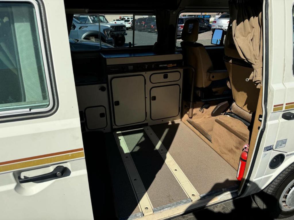 1986 Volkswagen Vanagon Image 19