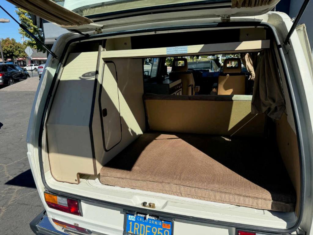 1986 Volkswagen Vanagon Image 24
