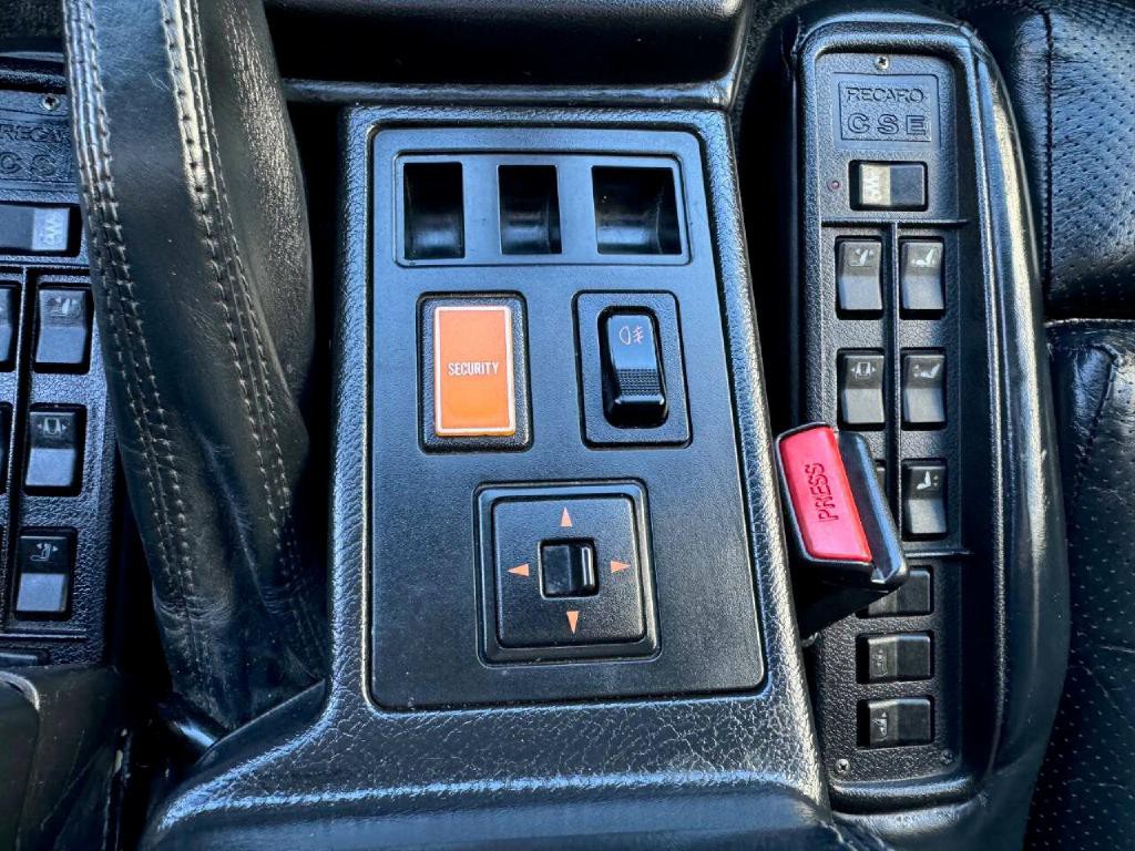 1989 Mazda RX-7 Image 42