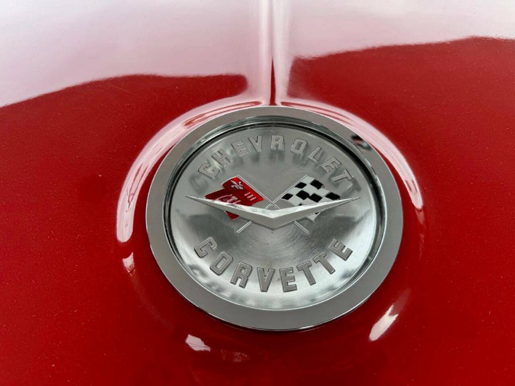 1962 Chevrolet Corvette Image 17