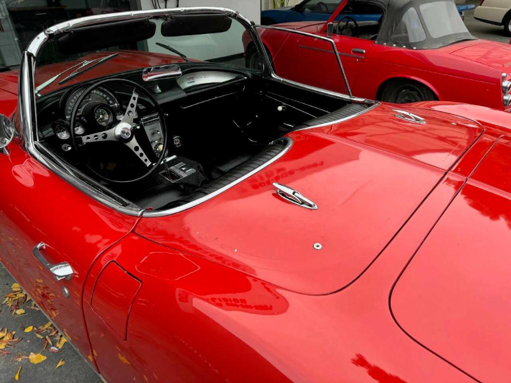 1962 Chevrolet Corvette Image 52