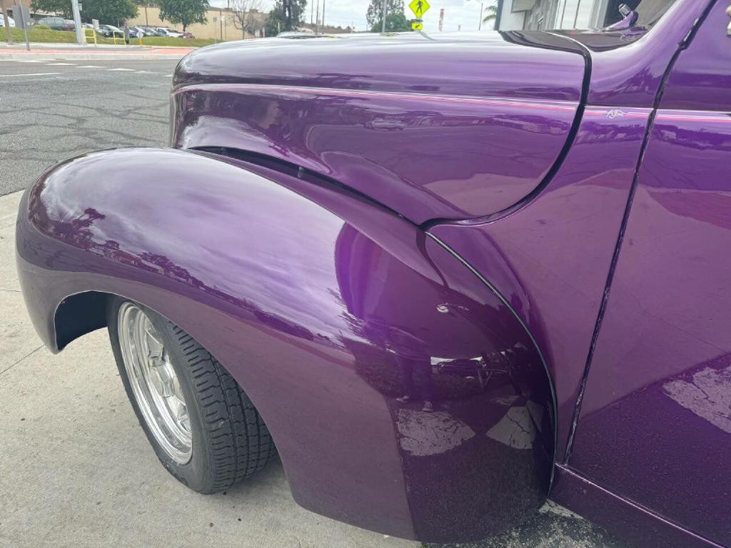 1940 Ford Coupe Image 8