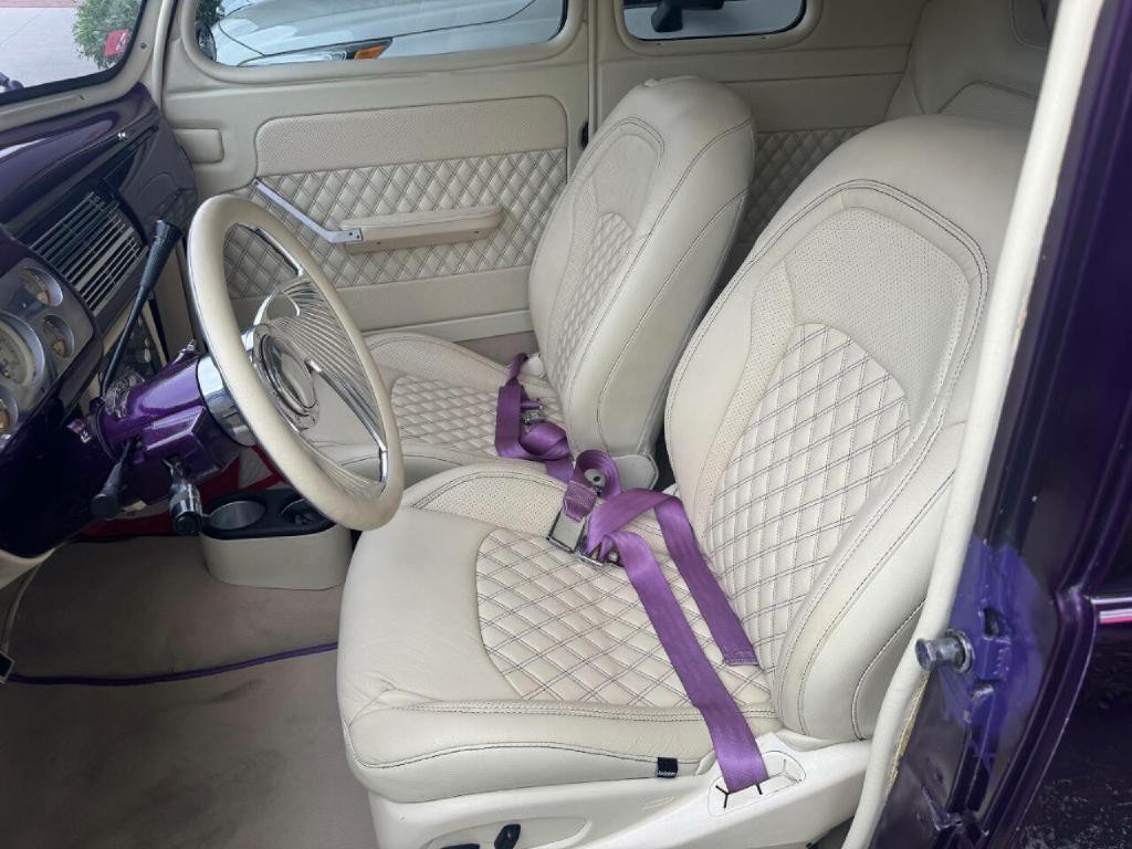 1940 Ford Coupe Image 14