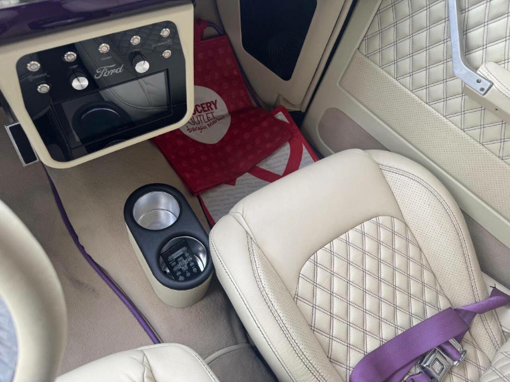 1940 Ford Coupe Image 18