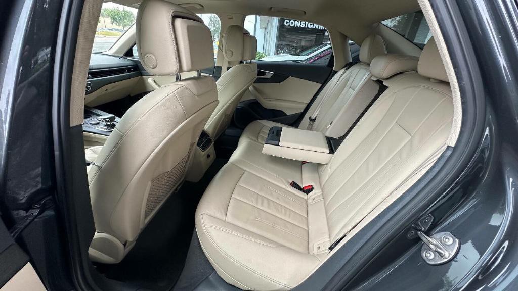 2019 Audi A4 Image 17