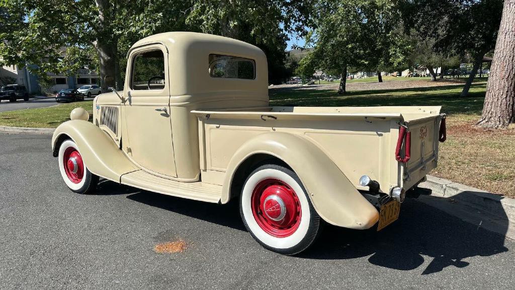 1936 Ford Panel Truck Image 14