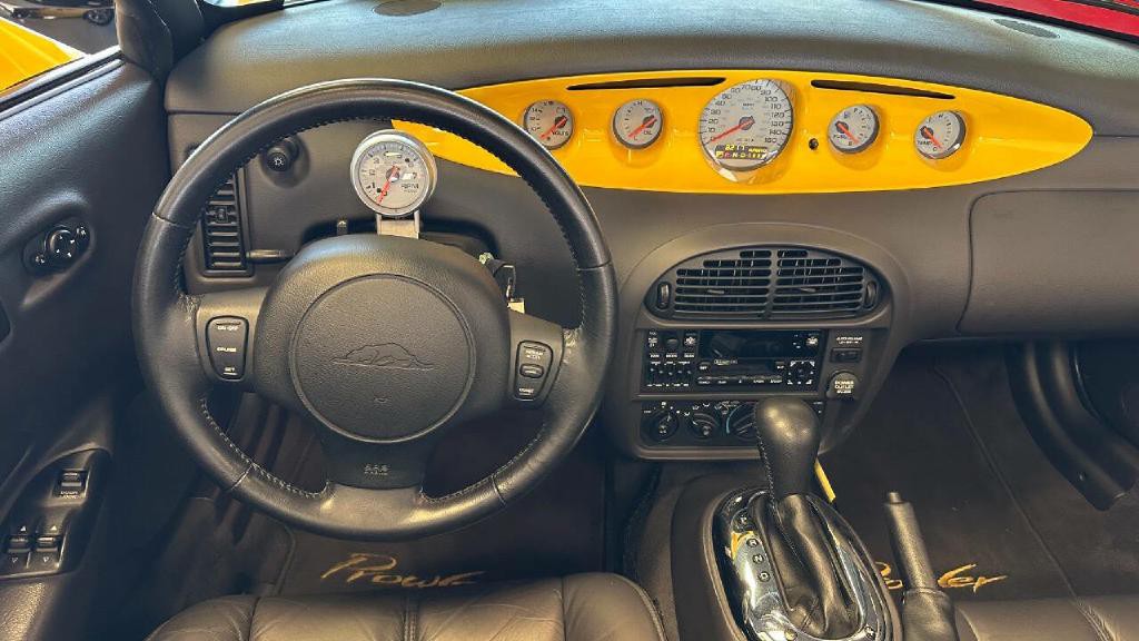 2002 Chrysler Prowler Image 14
