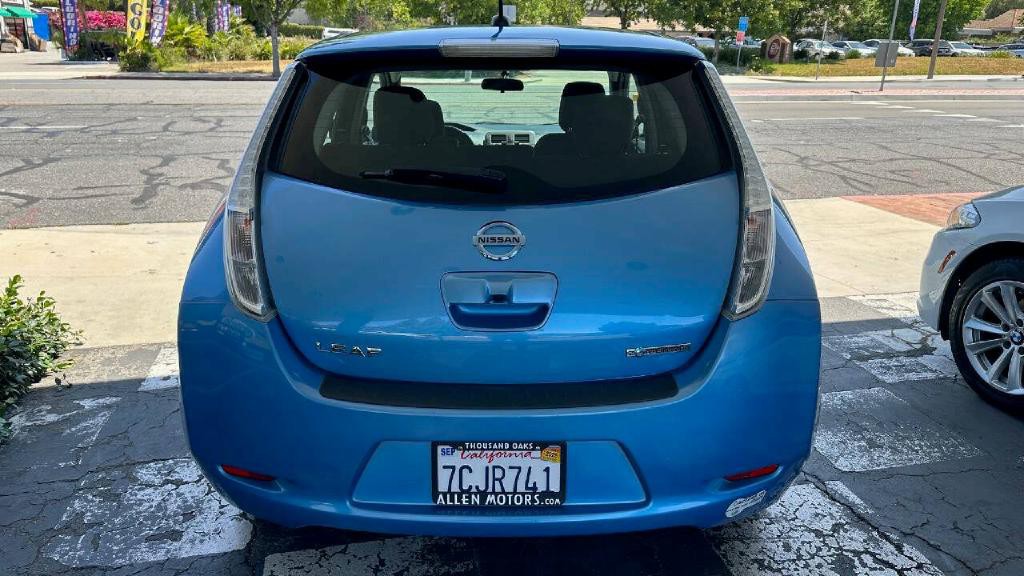 2013 Nissan Leaf Image 5