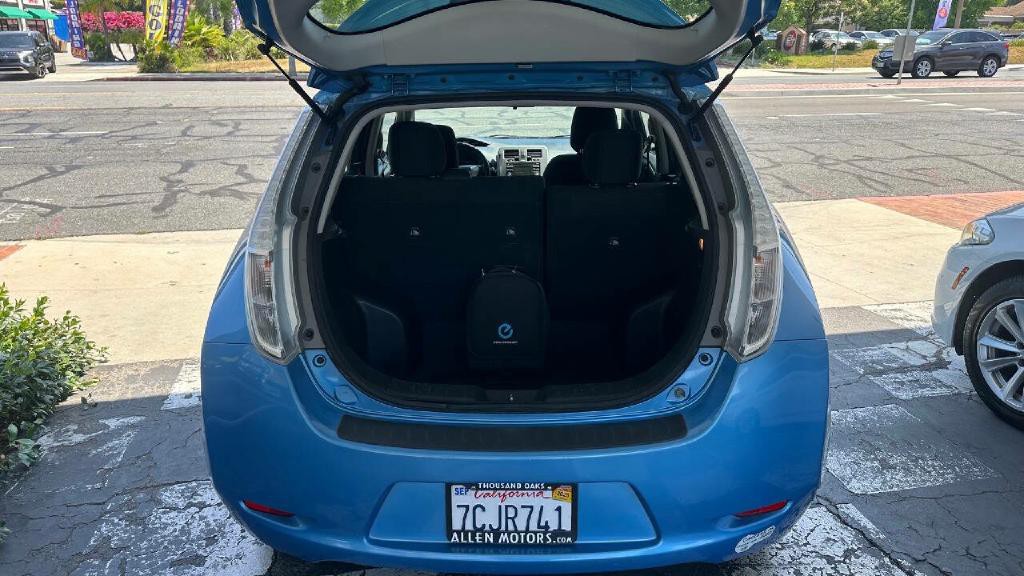 2013 Nissan Leaf Image 6
