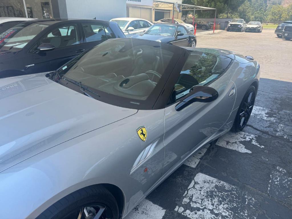 2012 Ferrari CALIFORNIA Image 25