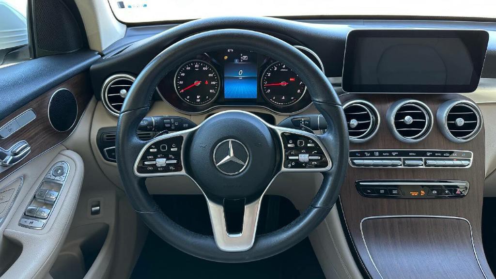 2021 Mercedes-Benz GLC-Class Image 12