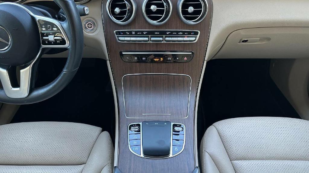 2021 Mercedes-Benz GLC-Class Image 14