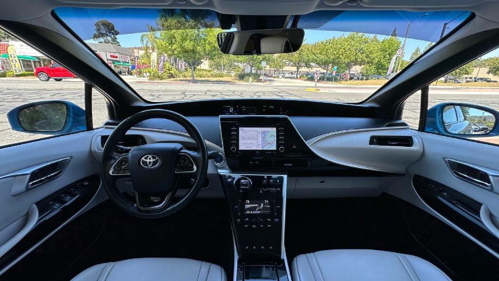 2019 Toyota Mirai Image 12
