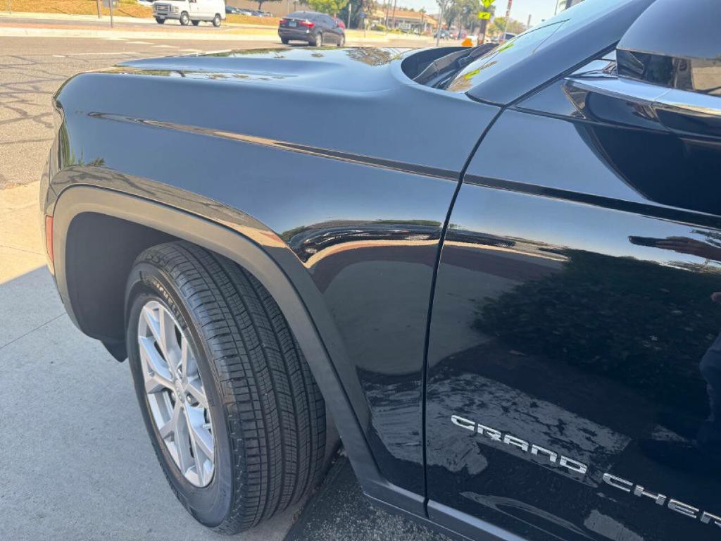 2022 Jeep Grand Cherokee Image 6