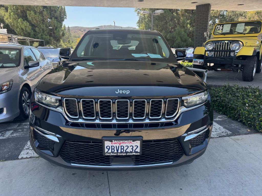 2022 Jeep Grand Cherokee Image 7