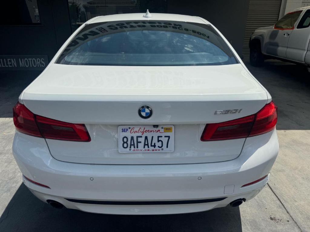 2018 BMW 5 Series Image 7
