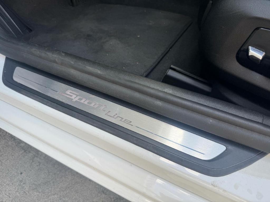 2018 BMW 5 Series Image 9