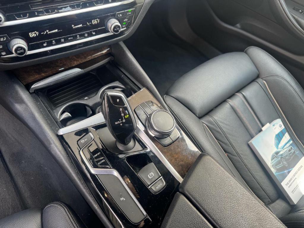 2018 BMW 5 Series Image 14