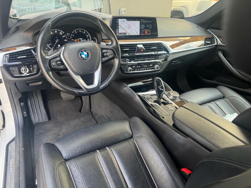 2018 BMW 5 Series Image 16