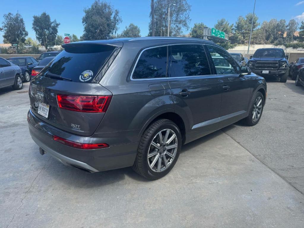 2018 Audi Q7 Image 3