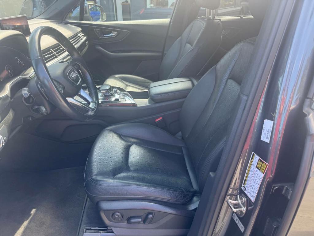 2018 Audi Q7 Image 12