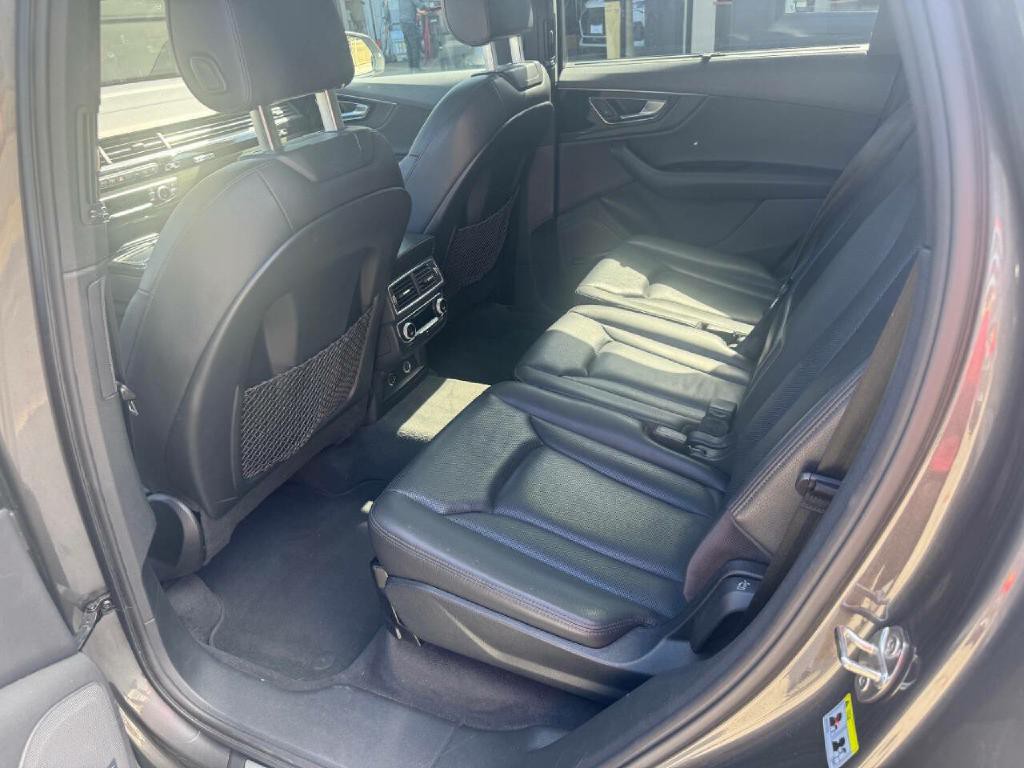2018 Audi Q7 Image 16