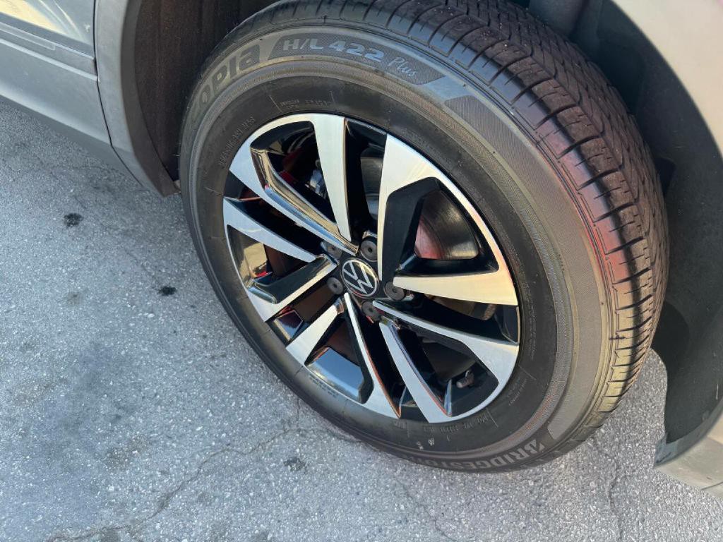 2022 Volkswagen Tiguan Image 5