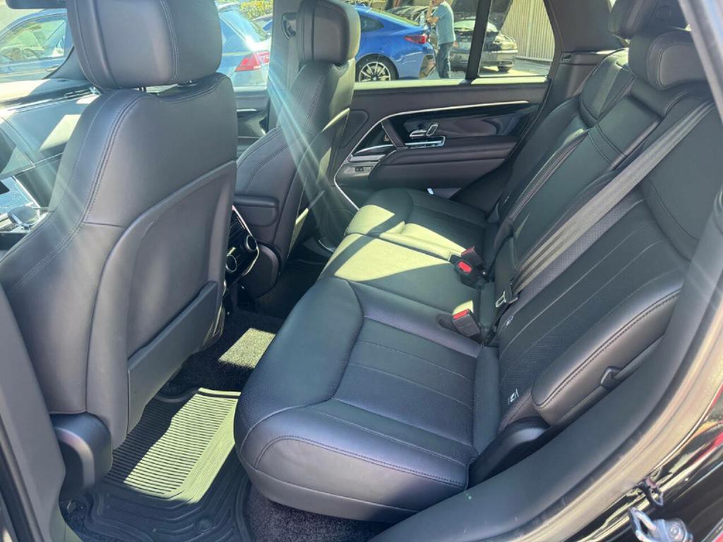 2024 Land Rover Range Rover Image 16