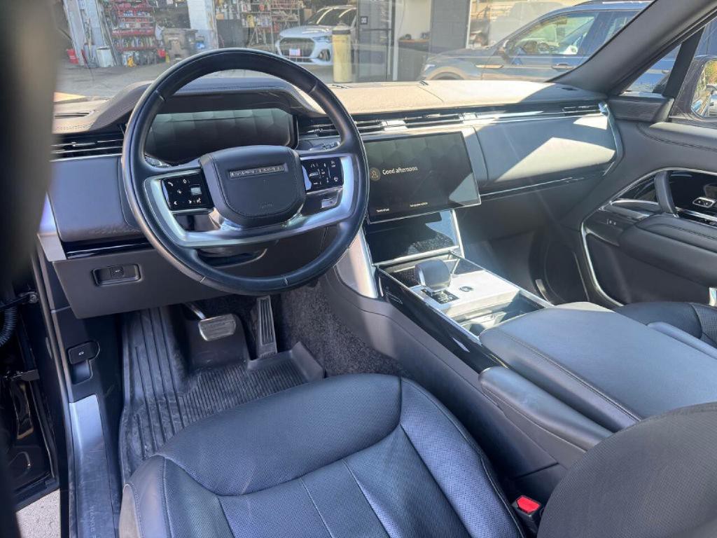 2024 Land Rover Range Rover Image 17