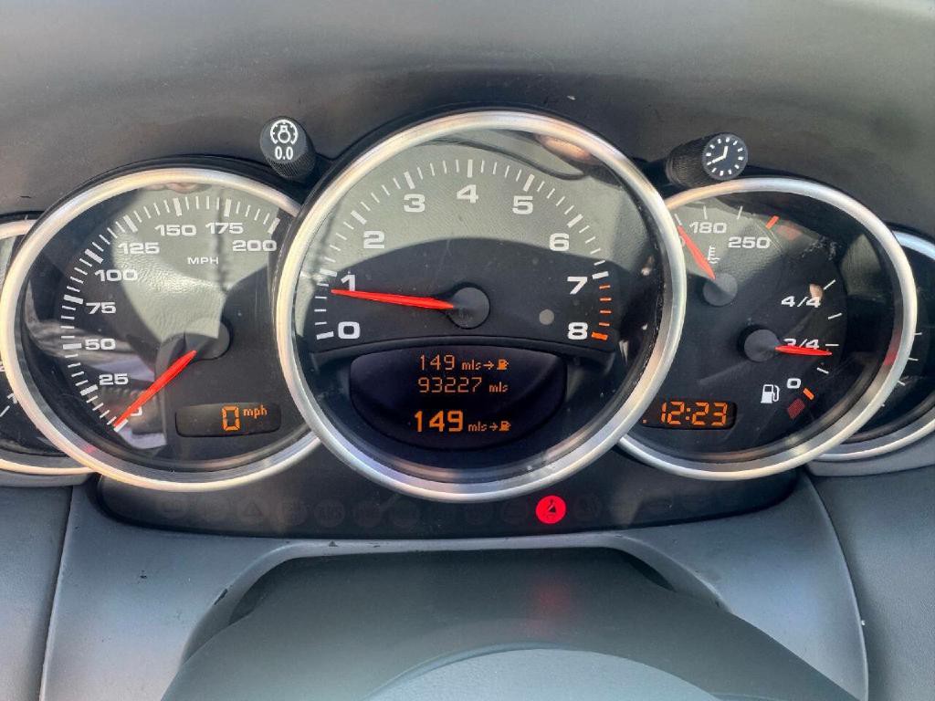 2003 Porsche 911 Image 11