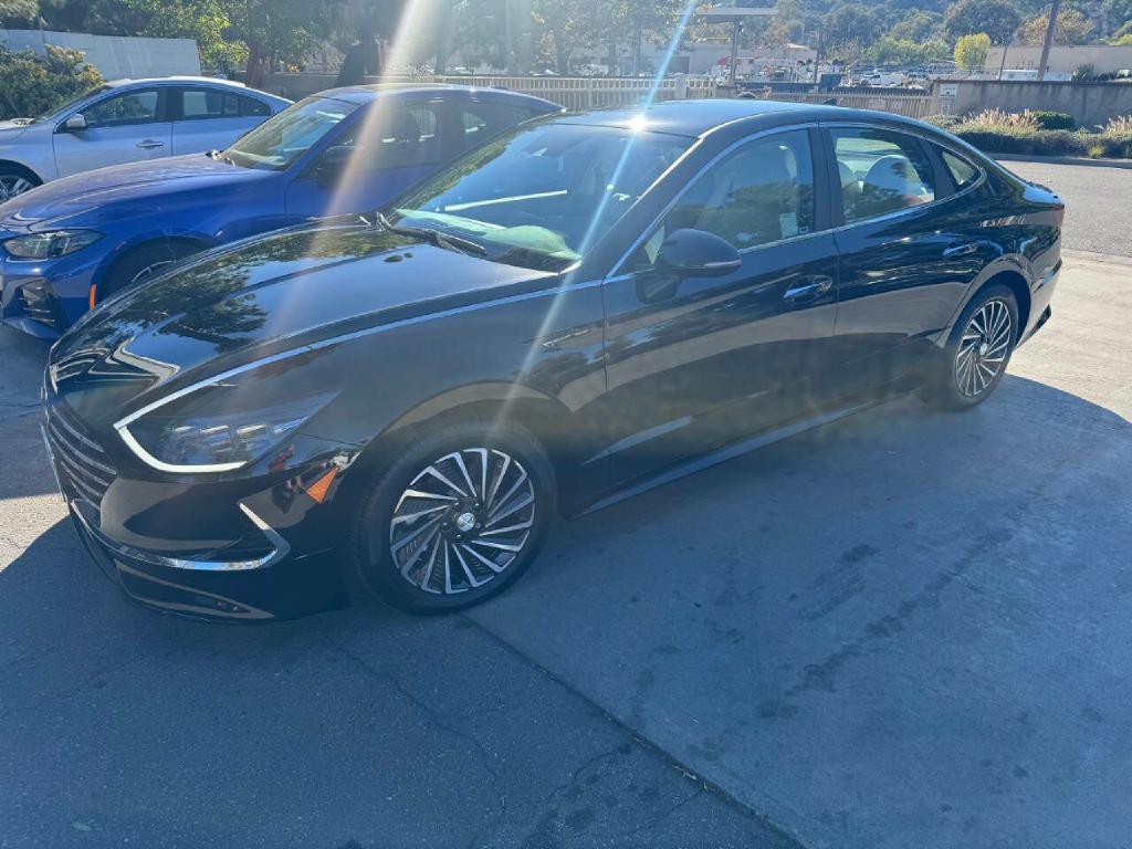 2023 Hyundai Sonata Image 1