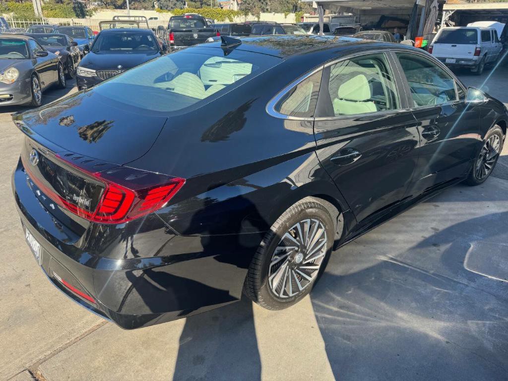 2023 Hyundai Sonata Image 3